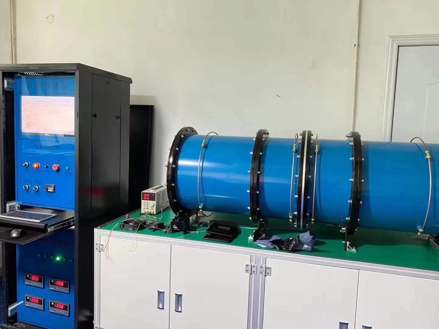 What is the most accurate method for measuring air flow?